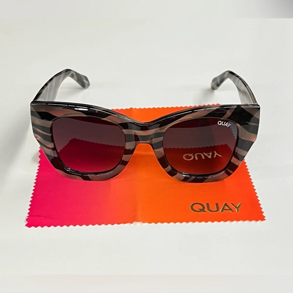 QUAY After Hours Bevel Sunglasses Zebra Stripe Frame Smoke Lenses